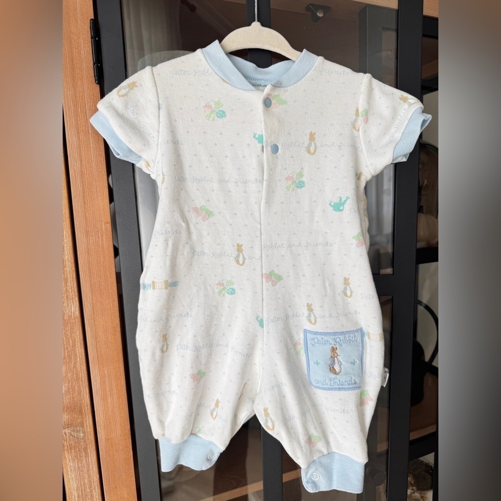 Vintage 90s Peter Rabbit & Friends coverall knit onesie playsuit baby boy print